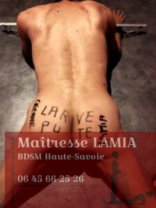 Maitresse Lamia et sa larve