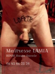 Maitresse Lamia et sa larve